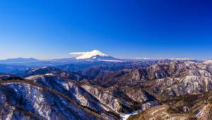 Вулканическая гора фудзияма на острове хонсю, япония Где находится гора фудзи